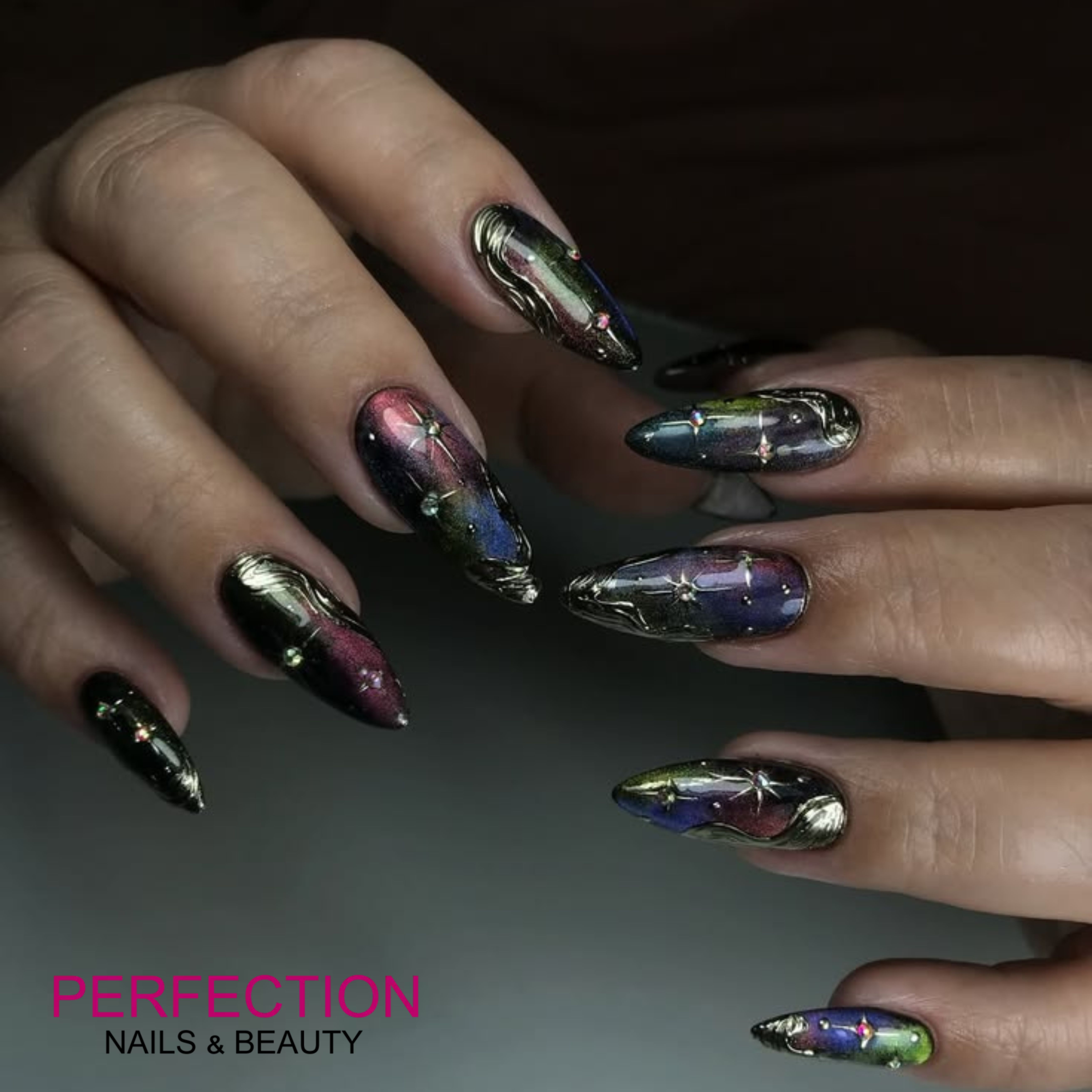 Top nails